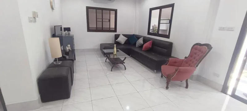 Naiharn Villa with Private Pool in Rawai, Phuket - Image 7