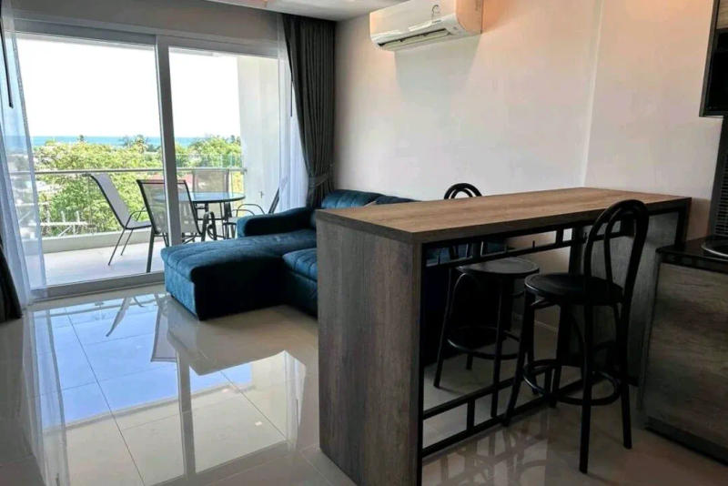 Sea view apartment - Image 9