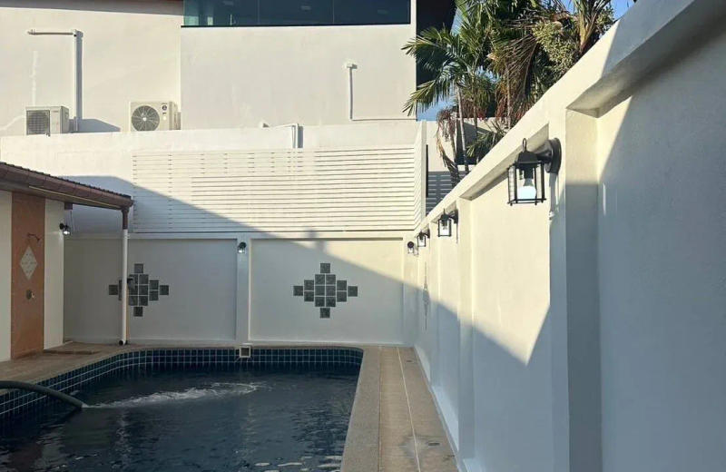 Stunning Tropical Pool Villa in Premium Rawai Location - Image 10