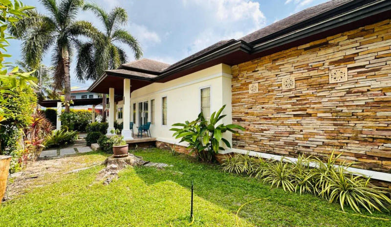 Stunning Tropical Pool Villa in Premium Rawai Location - Image 3