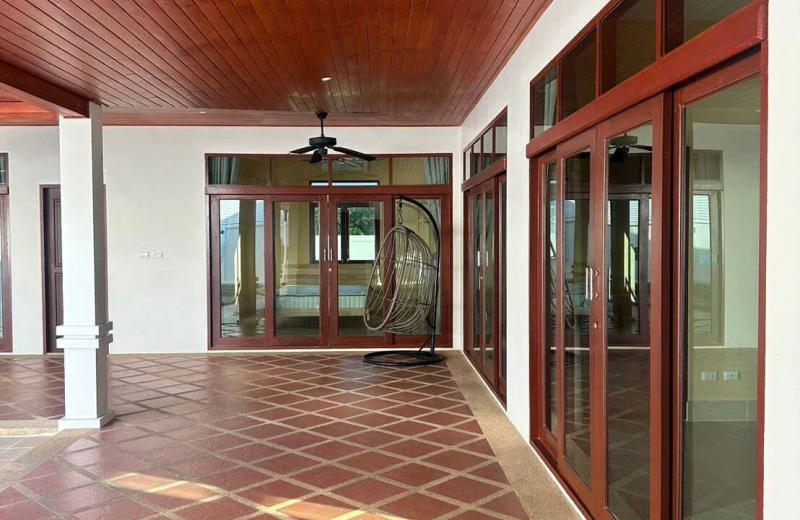 Stunning Tropical Pool Villa in Premium Rawai Location - Image 8