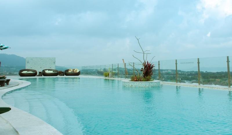 Sunset view top floor condo - Image 5