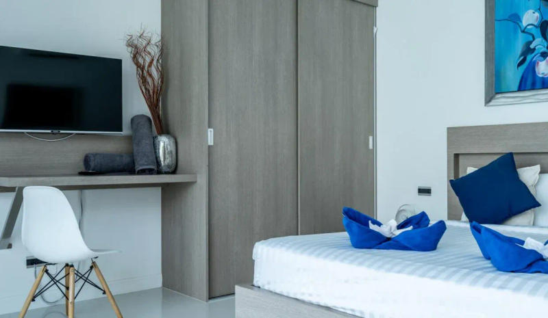 Tree Villa Rawai – Modern Smart Home Pool Villa - Image 9