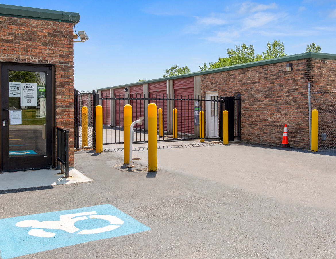 Prime Storage - Fishers Britton Park Rd.