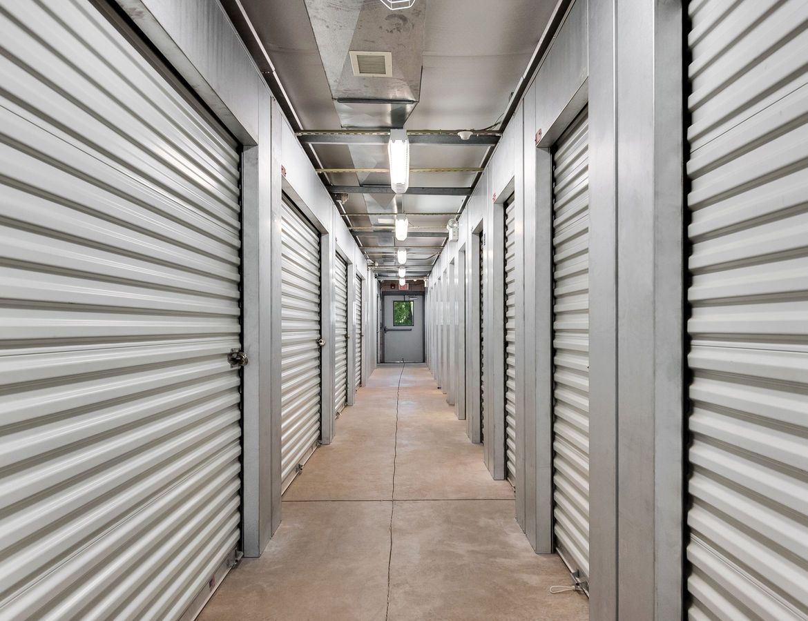 Prime Storage - Newington - Gallery photo #1