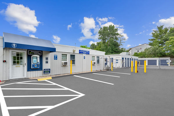 Prime Storage - New Milford