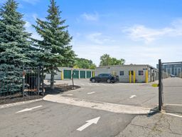 Prime Storage - Malden
