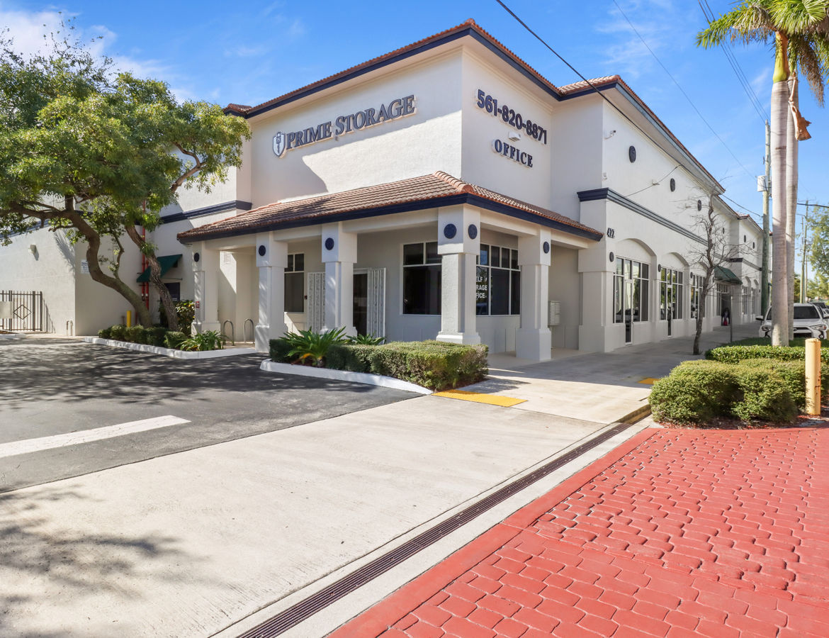 3301-3303 Northlake Blvd, West Palm Beach, FL 33403 - Northlake Gardens