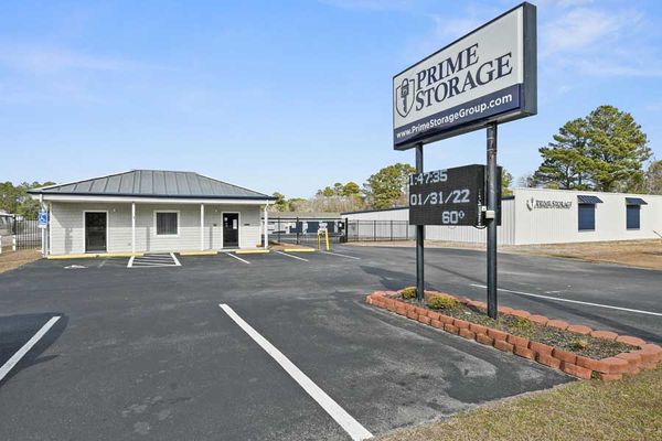 Prime Storage - Newport Highway 24