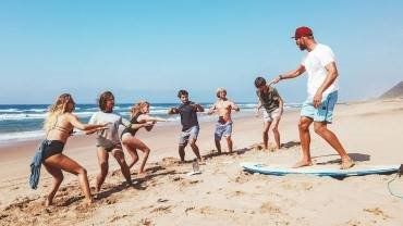 Profesionales de la Industria del Surf en Ostional