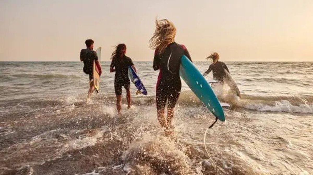 Surf Etiquette: The Key to a Safe and Respectful Surfing Experience