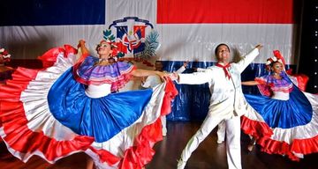 dominican merengue dancers