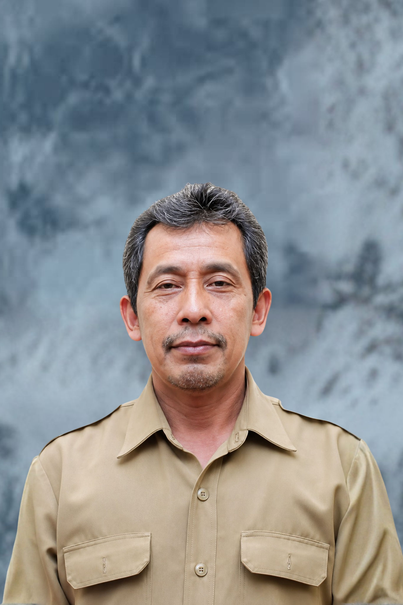 Drs. ZAENAL ARIFIN, M.M.