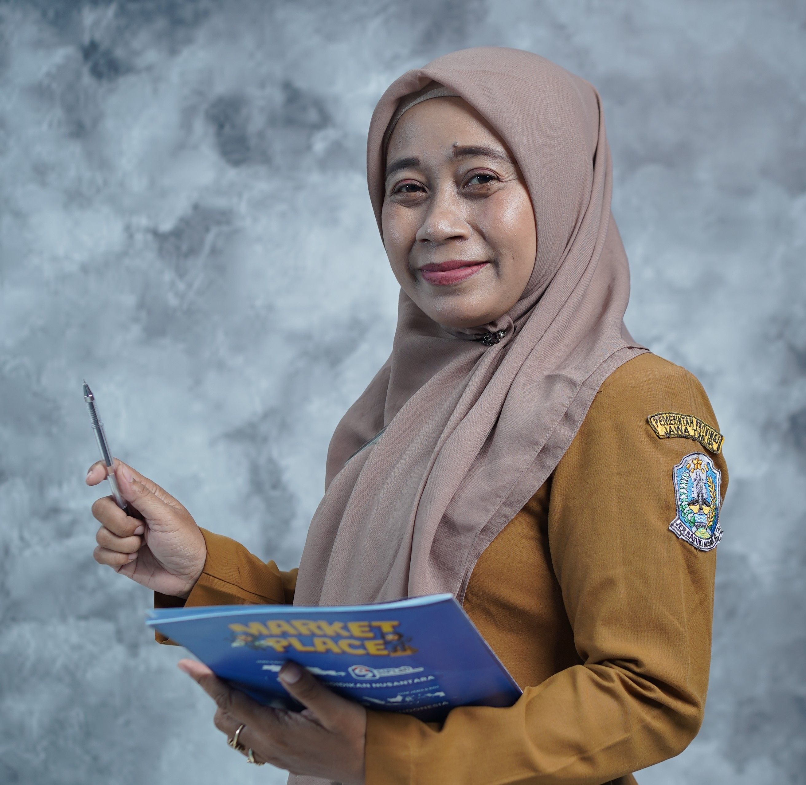 Pembimbing Redaksi