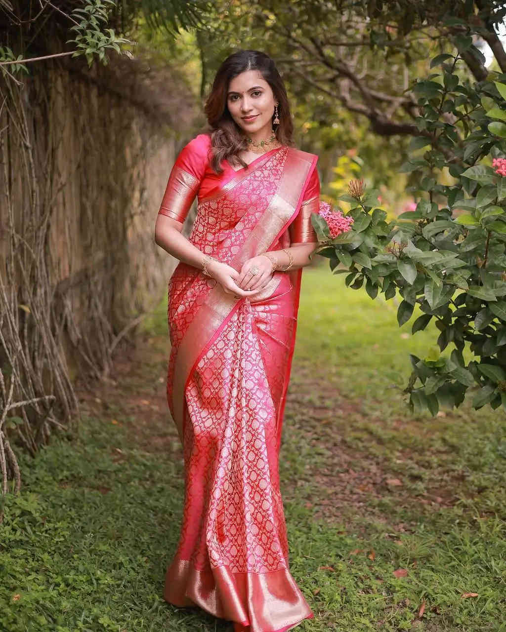 Soft lichi silk saree