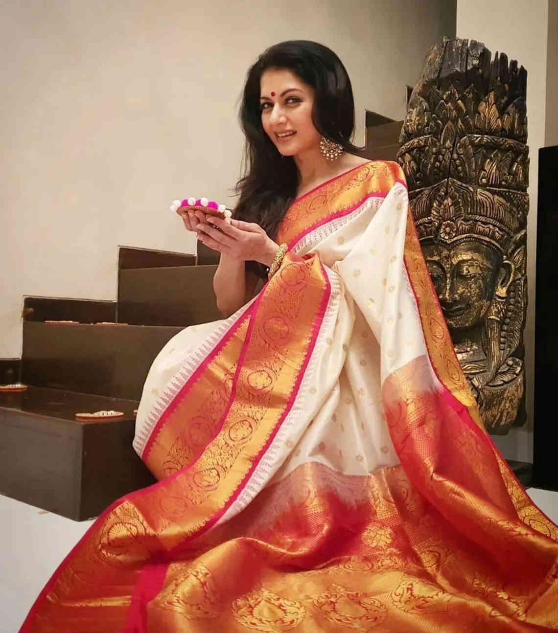 Soft lichi silk saree