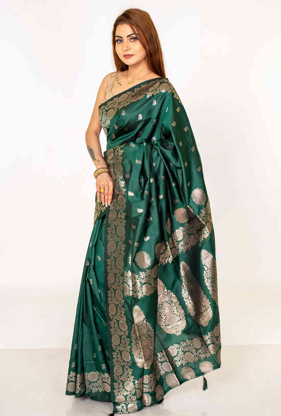 Silk saree with zari work