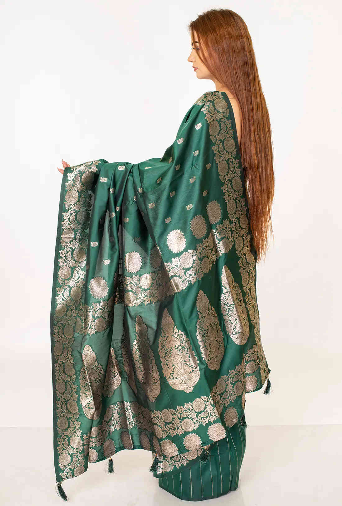 Silk saree with zari work