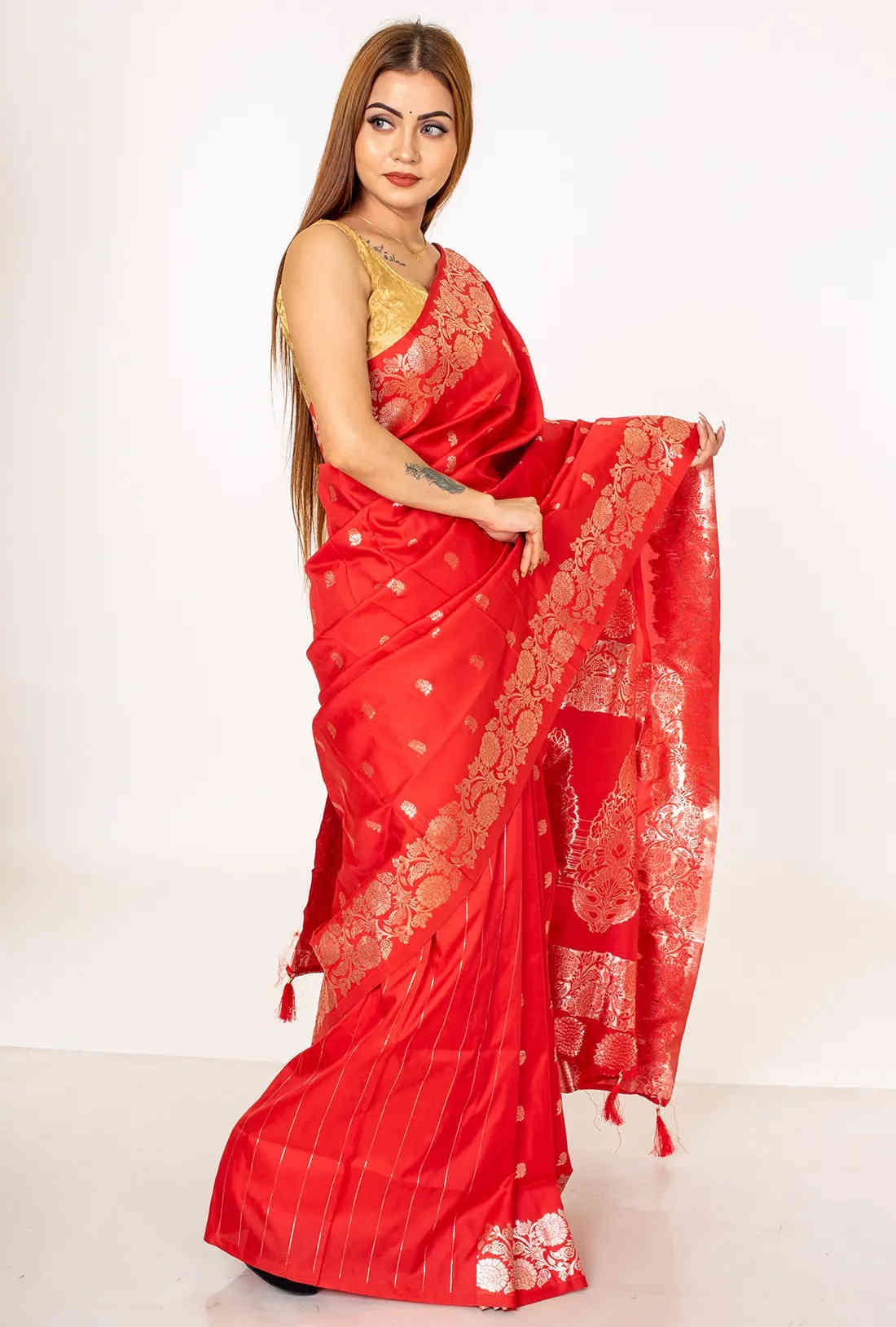 Silk saree with zari work