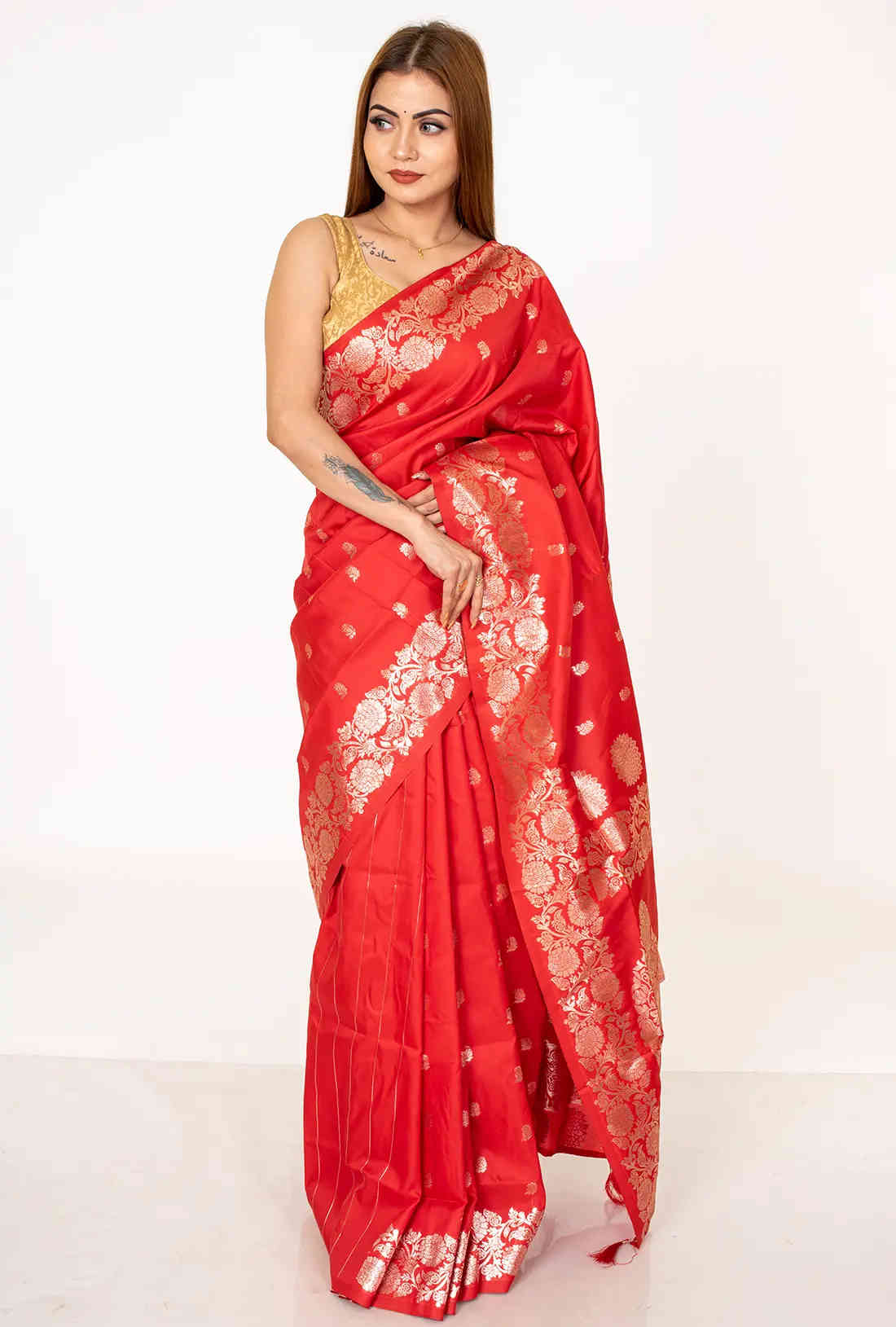 Silk saree with zari work