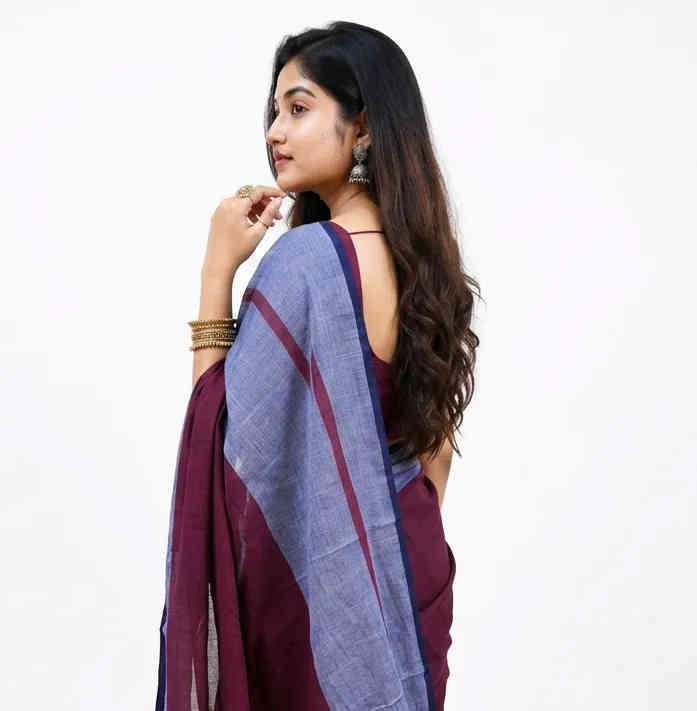 Trendy Cotton Blend Saree