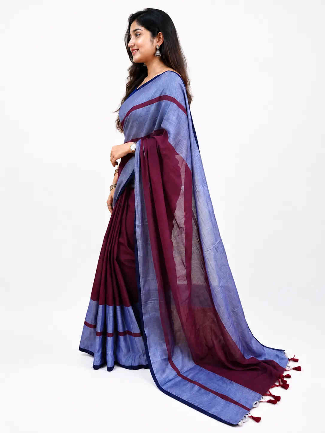 Trendy Cotton Blend Saree