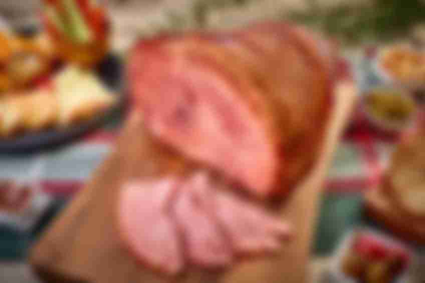 Crunchy Glaze Spiral Sliced Ham