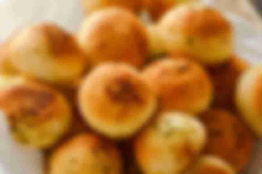 BBQ Cheddar Bombs