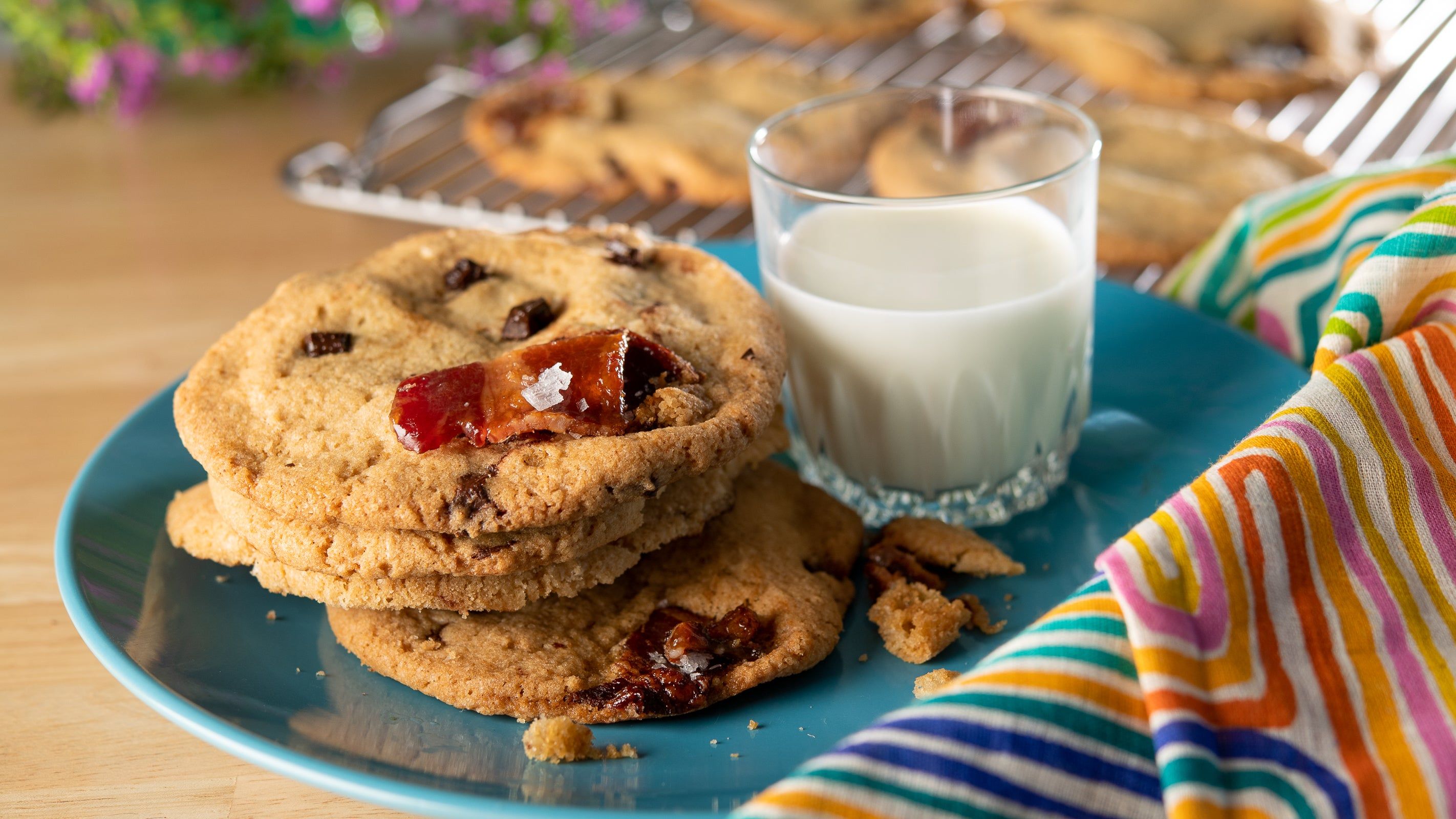 Galletas Con Chispas De Chocolate Con Tocino | Farmer John