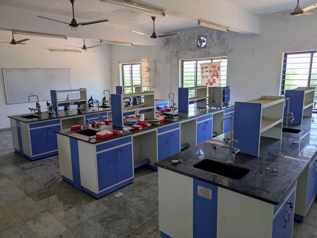 BSD Pharmacy - Lab 4