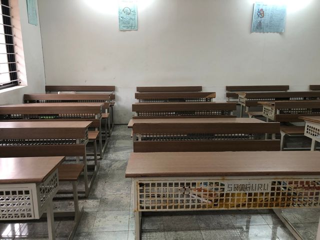 BSD Classroom With Desks