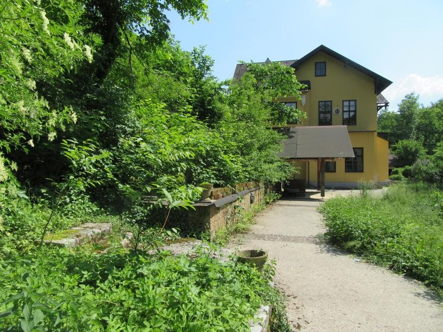 Haus kaufen in Niederösterreich Baden Sattelbach 2417/9314 2 Ansicht (2)