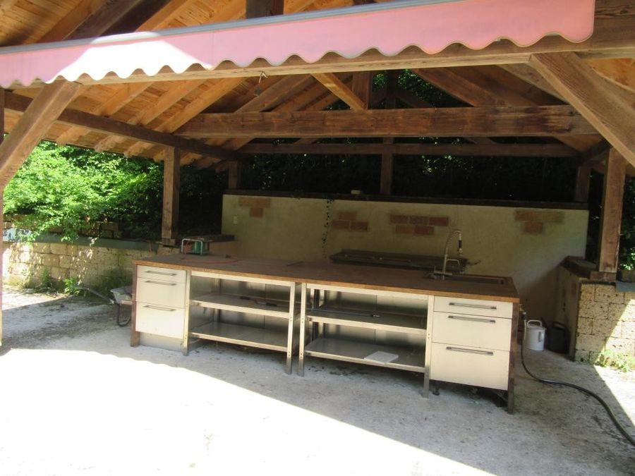 Haus kaufen in Niederösterreich Baden Sattelbach 2417/9314 4 Outdoorküche