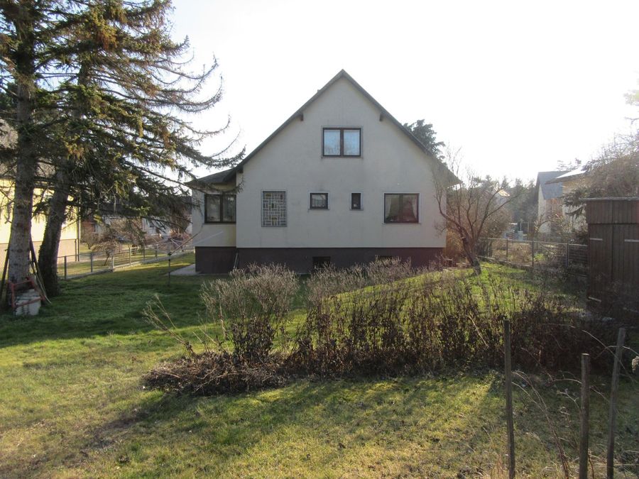 Haus kaufen in Niederösterreich Gänserndorf Zistersdorf 2417/9316 15 Hausansicht Rückseite