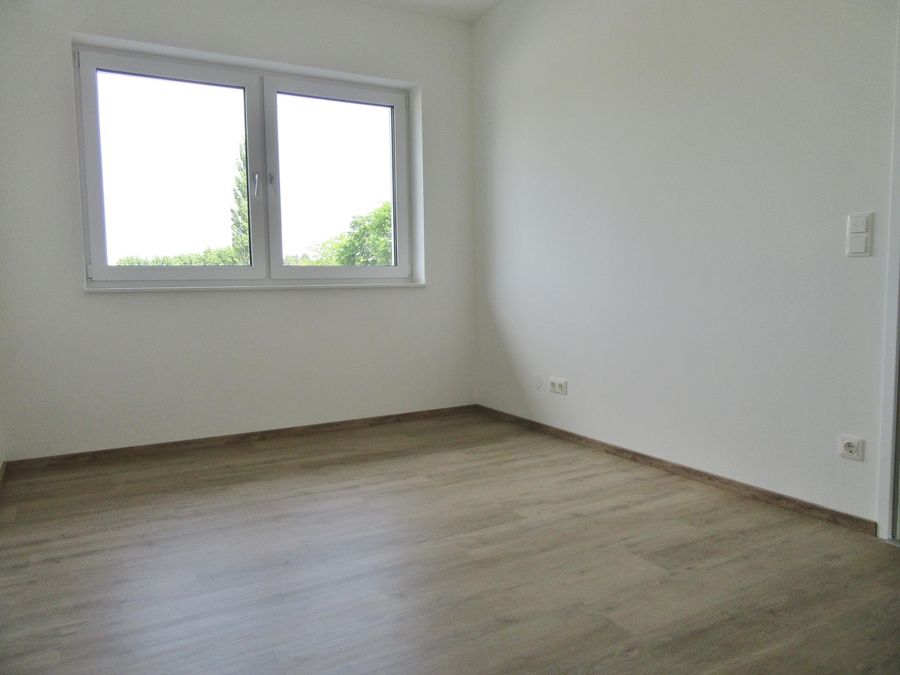 Wohnung mieten in Niederösterreich Mistelbach 2417/9337 6 KIZ Zimmer
