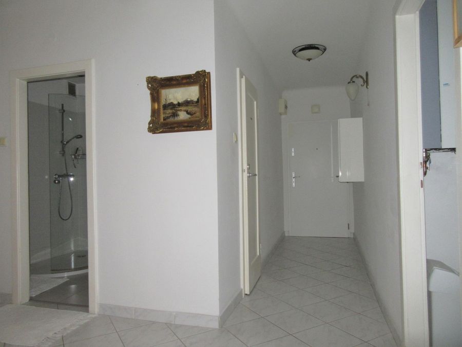 Wohnung kaufen in Wien Wien  4.,Wieden Wien, Wieden 2417/9561 8VZ Eingangsbereich