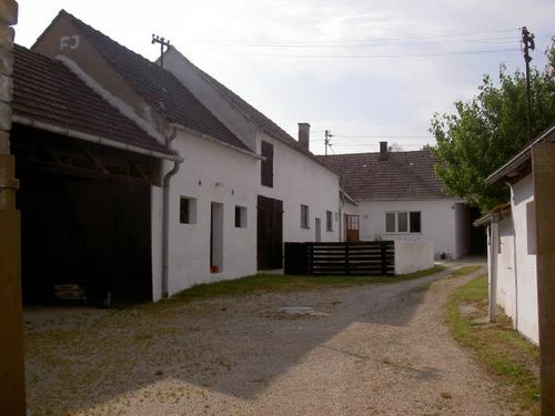 Haus privat vermieten mit Makler in Eibesthal (0)