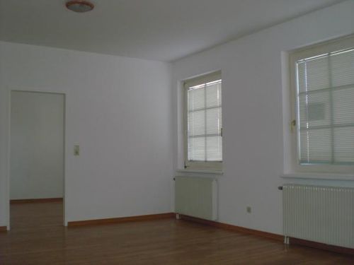 Wohnung privat vermieten mit Makler in    Krems