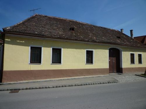 Haus privat verkaufen mit Makler in Mailberg (0)