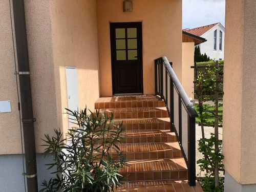 Haus privat vermieten mit Makler in    Bisamberg