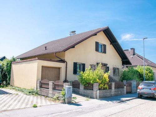 privat verkaufen mit Makler in Stockerau (0)