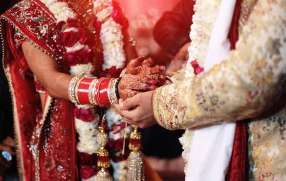 BRIDAL GROOM