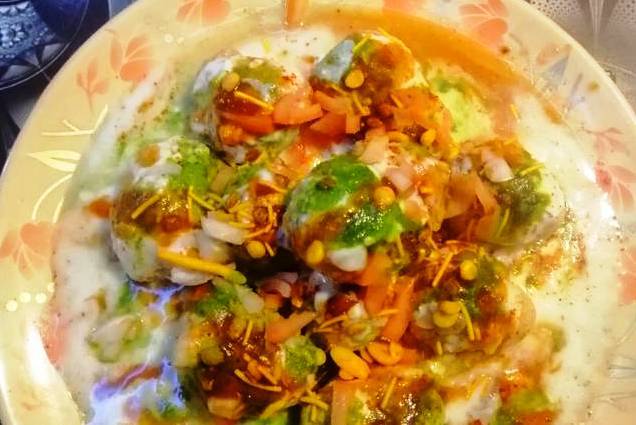 DAHI BHALLA CHAT SNE IMAGE