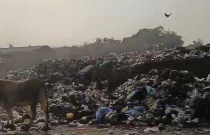 DUMP-AT-CHABBAL-ROAD-CREDIT-BY-SNE-NEWS-IMAGE