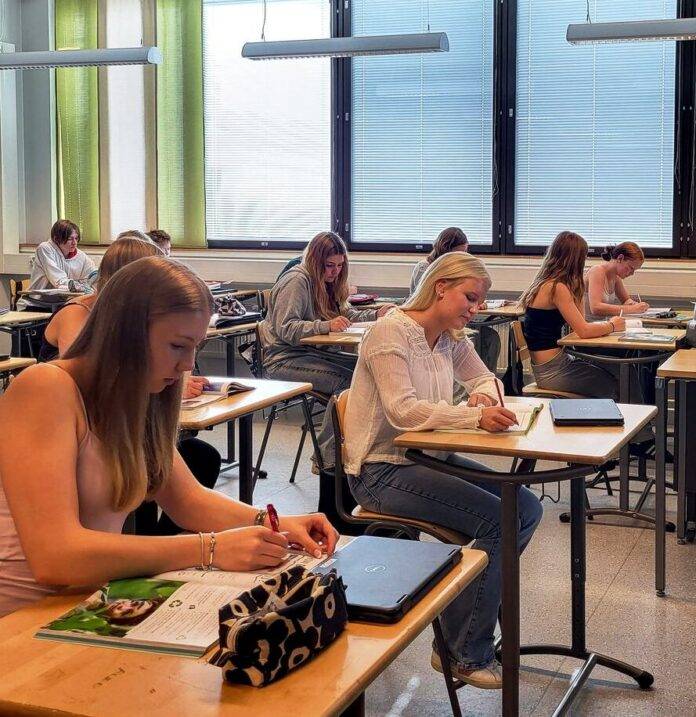 FINLAND COLLEGE STUDENTS BY SNE NEWS IMAGE 2
