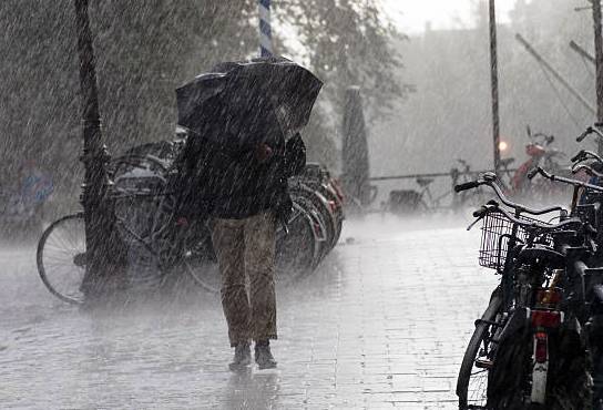 HEAVY-RAIN-PUNJAB-SNE