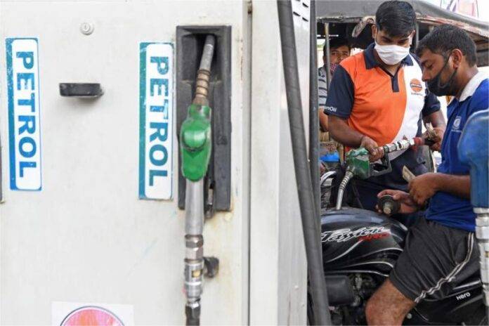 INDIAN-PETROL-PUMP-IMAGE