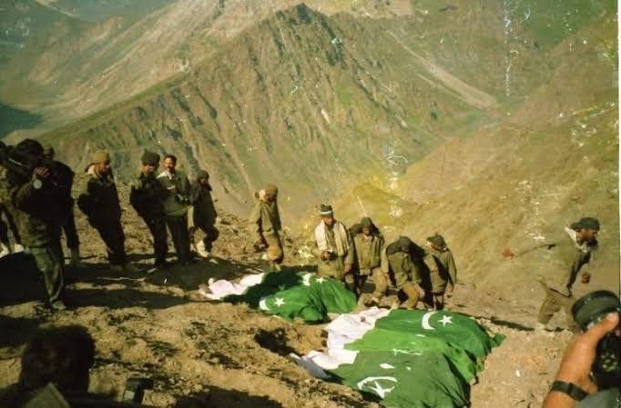 KARGIL-WAR-DURING-PAK-ARMY-DEAD-BODY-FILE-IMAGE