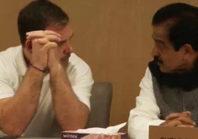 RAHUL GANDHI-WITH-PARTY-LEADERS
