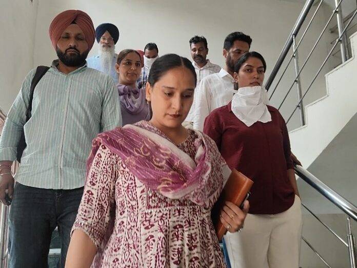 SHO-SUNITA-BAWA-DURING-THE-COUSTODY-VIGILANCE-BEARUE